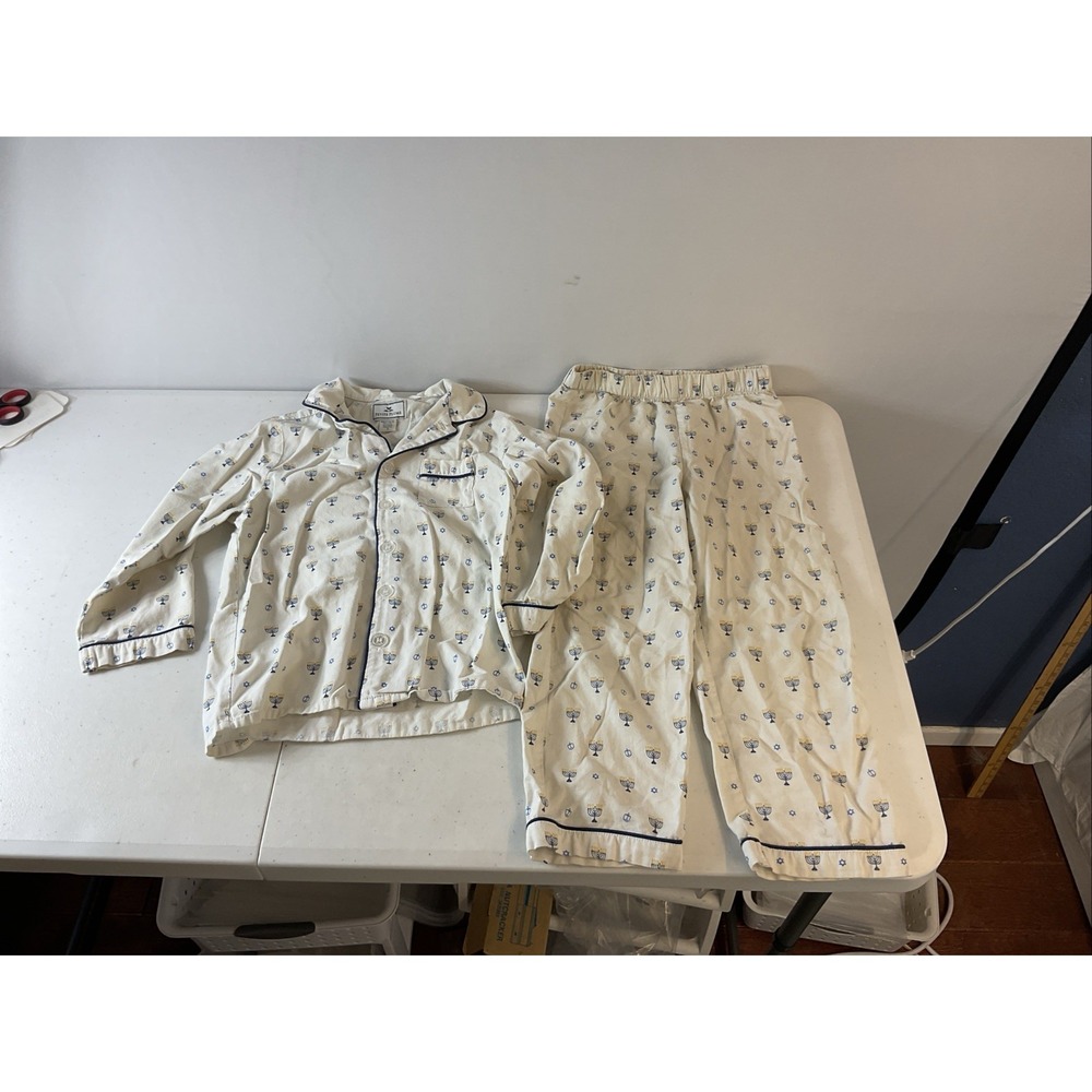 Petite Plume Hanukkah Pajama Set Pants Long sleeve Menorah‎ Boys Girls Size 6